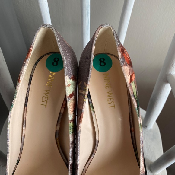 Heels 👠 - Picture 2 of 7